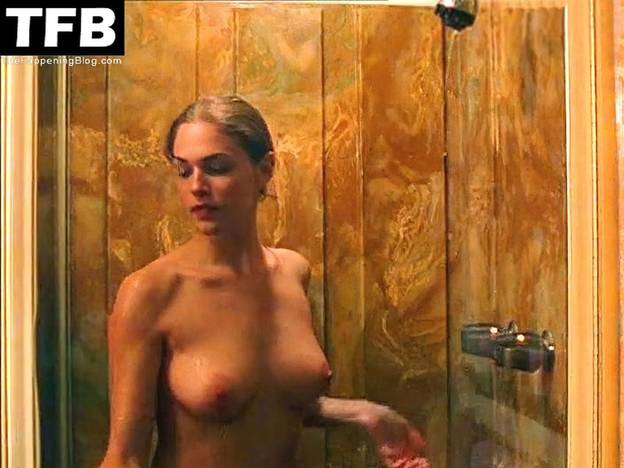 Amanda Righetti Naked Sexy 1
