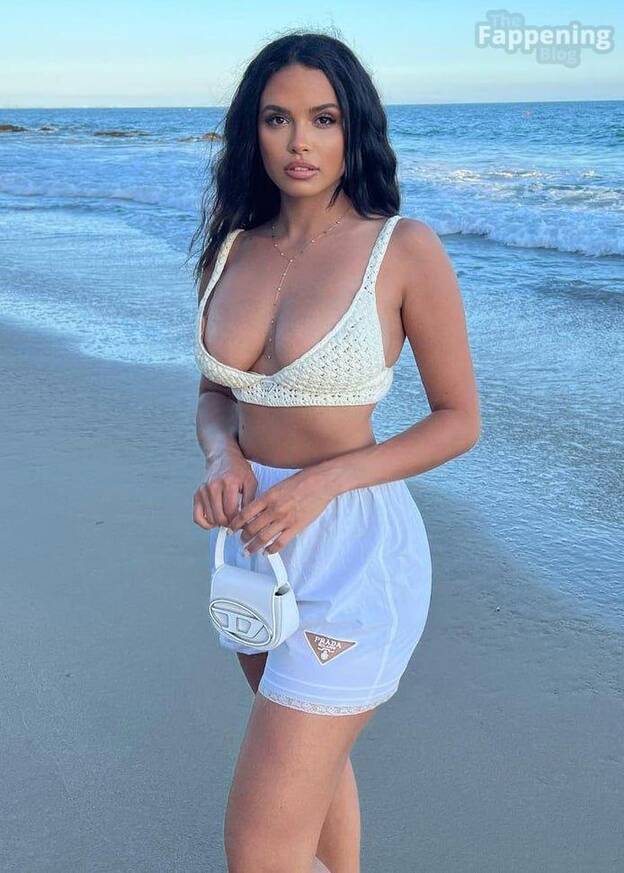 Amy Lem Sexy 1