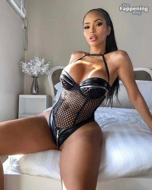 Angela Castellanos Nude Sexy 1