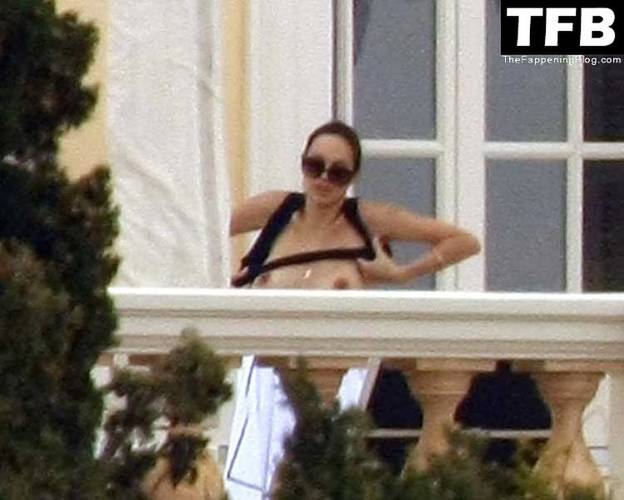 Angelina Jolie Nude Sexy 28