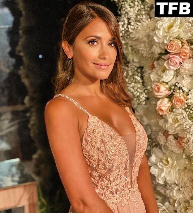 Antonela Roccuzzo Sexy 1