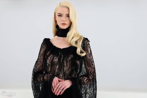 Anya Taylor-Joy Sexy 1