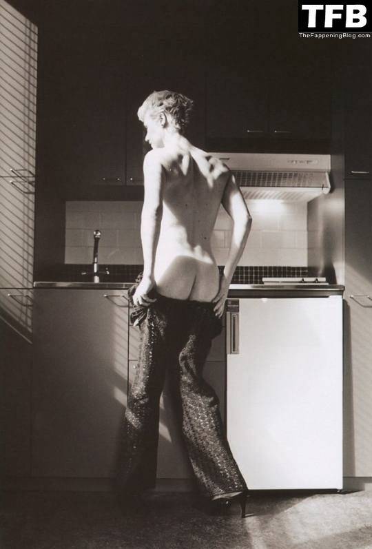 Belinda McClory Nude 1