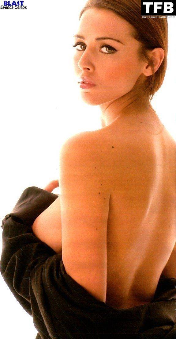 Benedetta Valanzano Nude Sexy 8