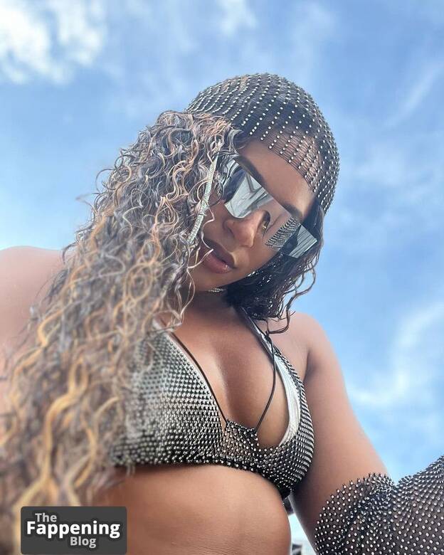 Bianca Belair Sexy 1