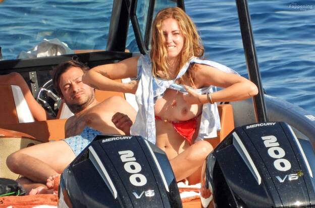 Chiara Ferragni Nude Tits 1