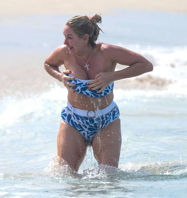Claire Sweeney Sexy 1