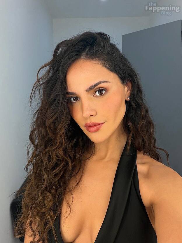 Eiza González Sexy 1