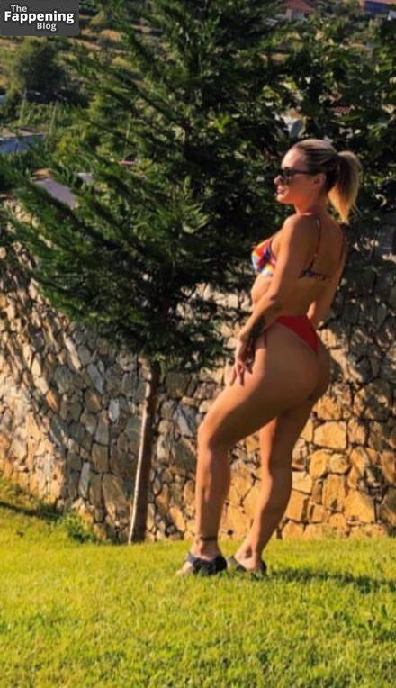 Emanuela Rusta Sexy 1