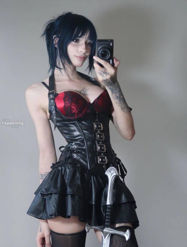 Fallenemoangel Naked Sexy 1