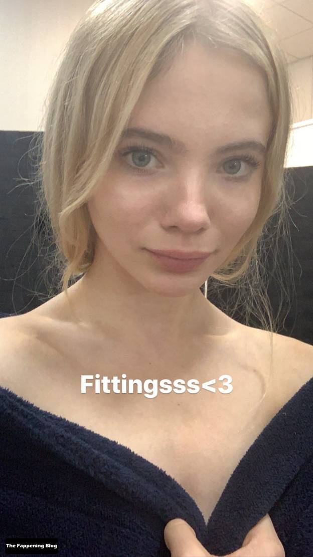 Freya Allan Sexy 1