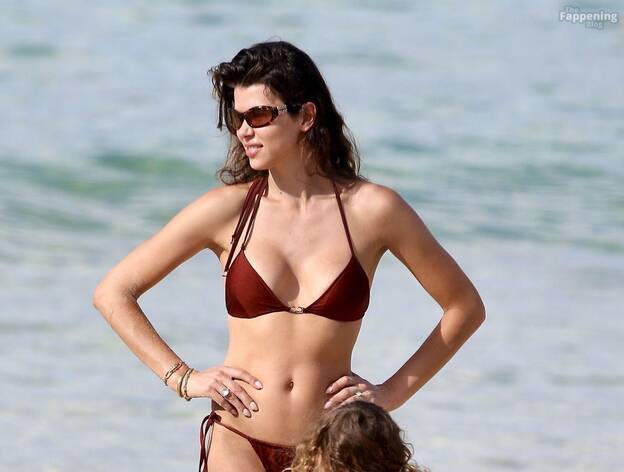 Georgia Fowler Bikini 1