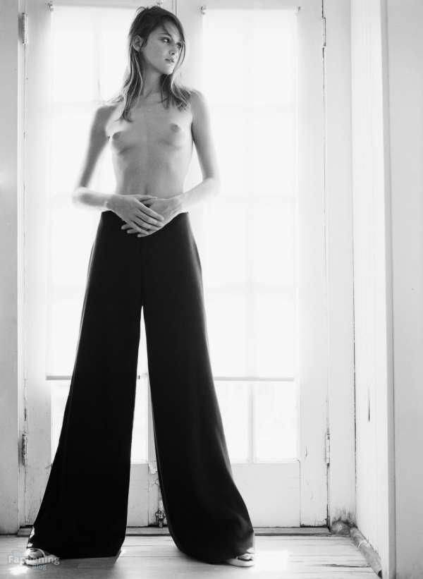 Ines Rivero Nude 1