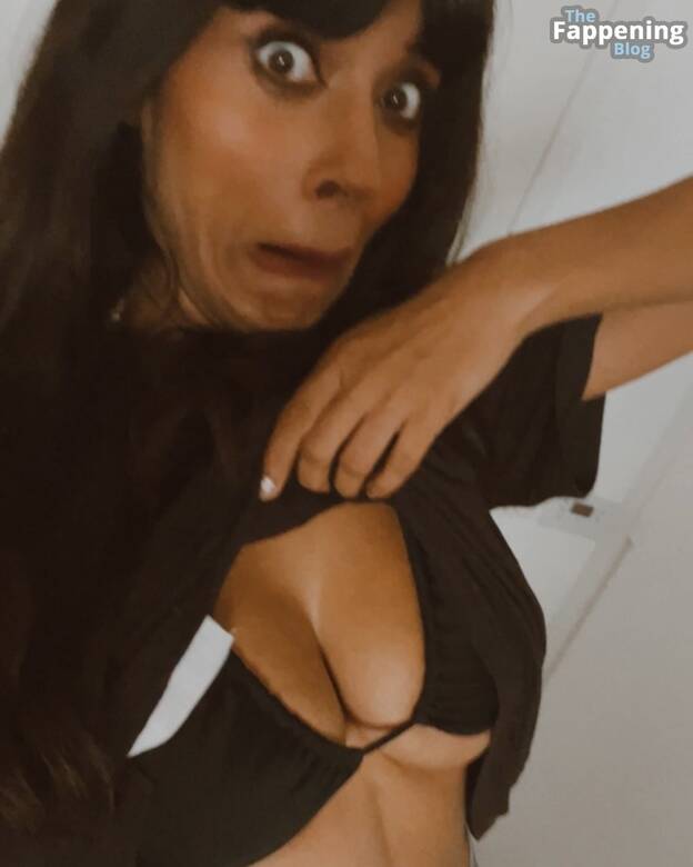 Jameela Jamil Sexy 1