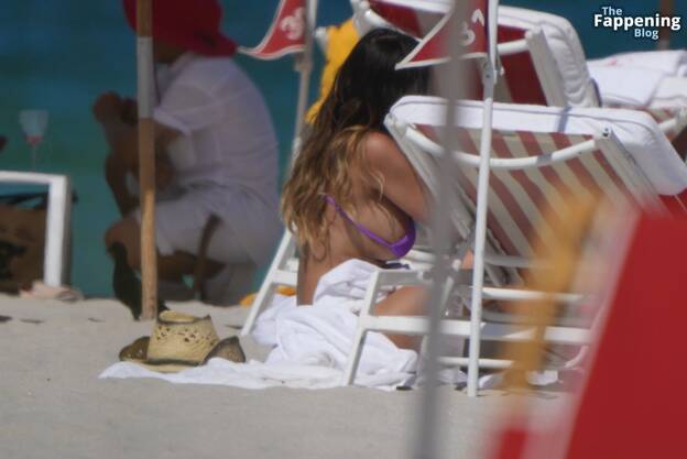 Karina Jelinek Sexy Bikini Tits 1