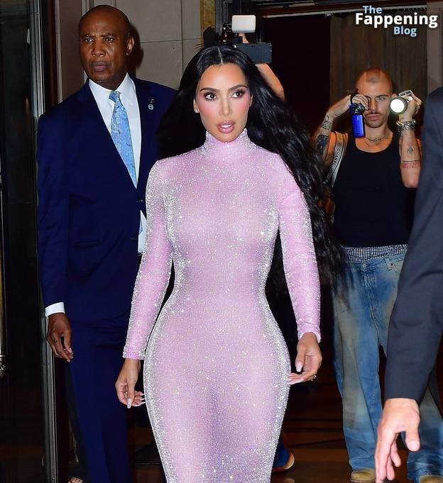 Kim Kardashian Sexy Dress 4