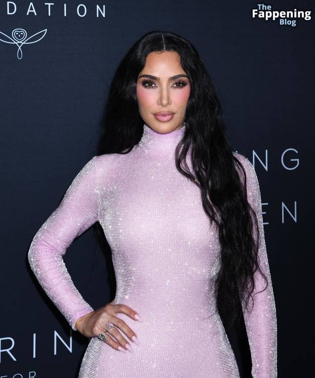 Kim Kardashian Sexy Dress 22