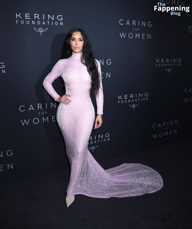Kim Kardashian Sexy Dress 23