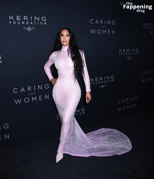 Kim Kardashian Sexy Dress 36