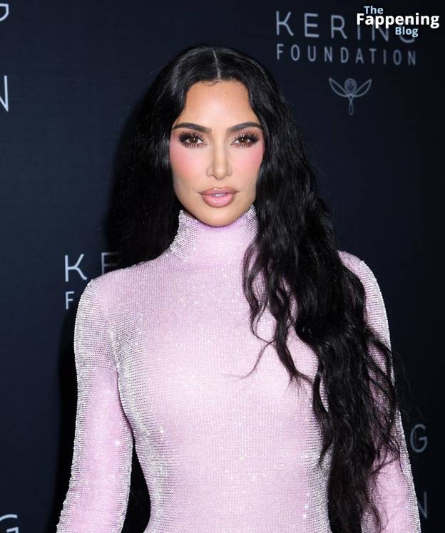 Kim Kardashian Sexy Dress 40