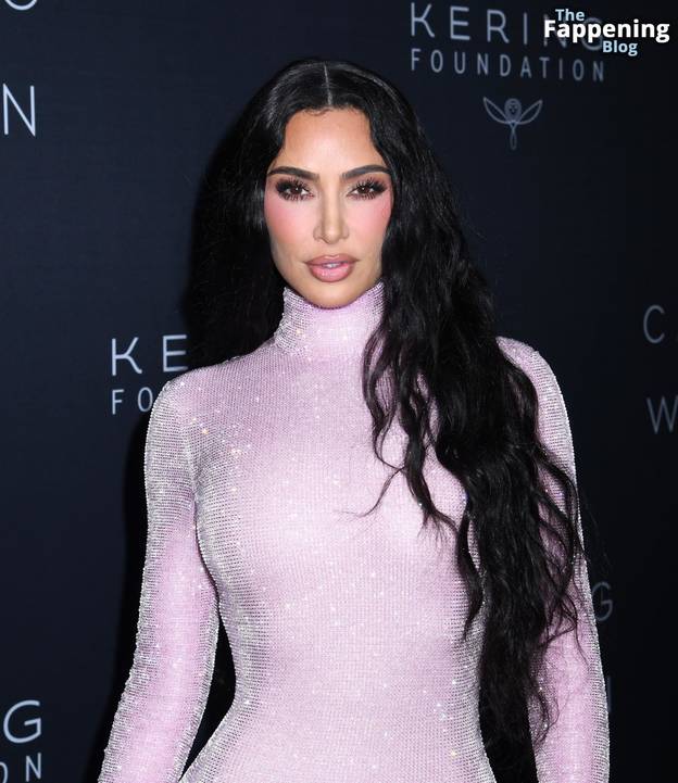 Kim Kardashian Sexy Dress 46