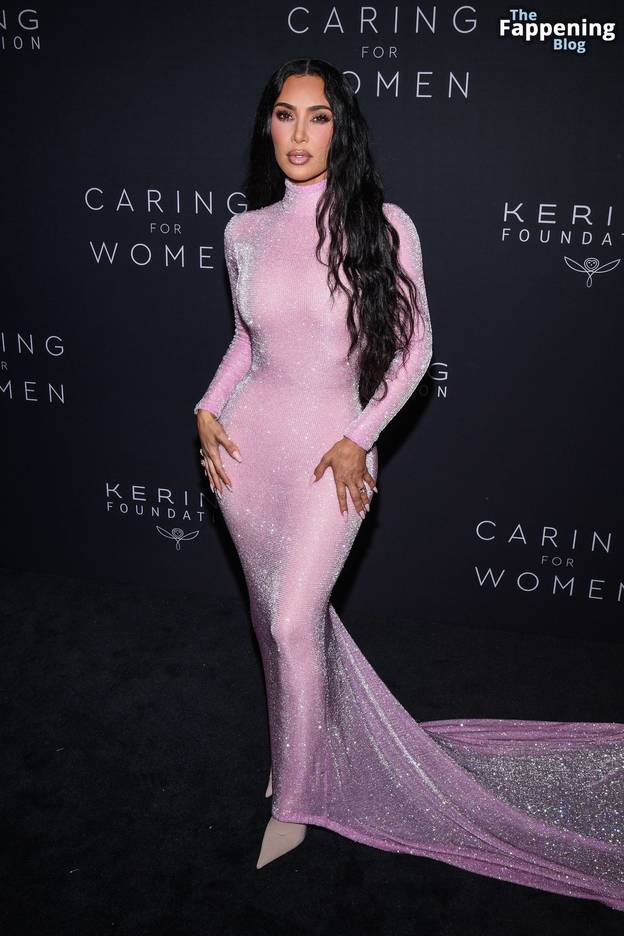 Kim Kardashian Sexy Dress 92