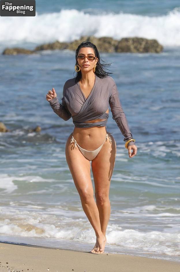 Kim Kardashian Nude Sexy 20