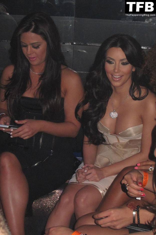 Kim Kardashian Nude Sexy 54
