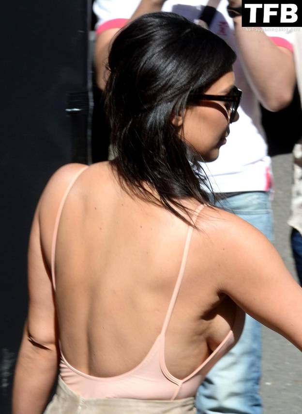 Kim Kardashian Nude Sexy 77