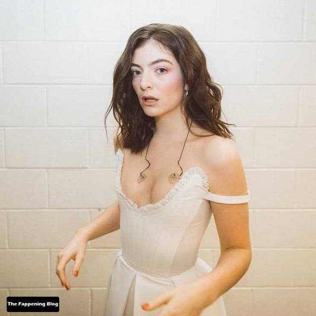 Lorde Sexy 38
