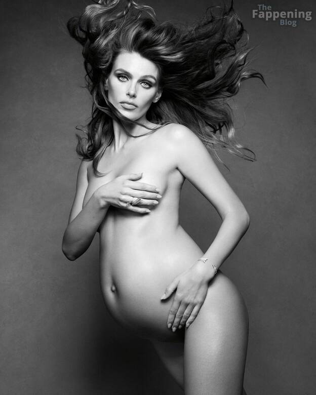 Madison Headrick Nude Sexy 1
