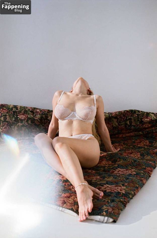 Milena Milyaeva Nude 1