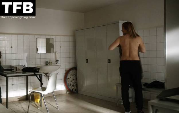 Nadja Uhl Nude Sexy 1