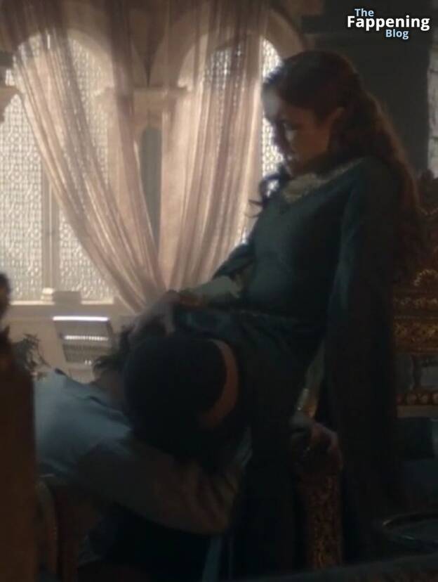 Olivia Cooke Sexy 1