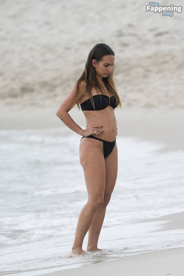 Romarey Ventura on Beach 1