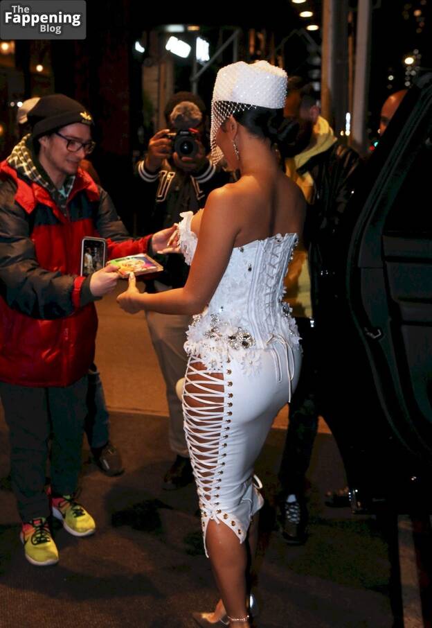 Saweetie Sexy 1