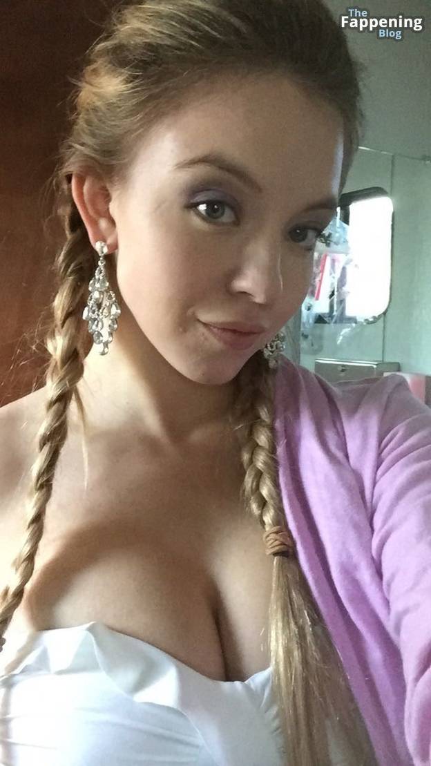 Sydney Sweeney Nude Sexy Leaked The Fappening 1